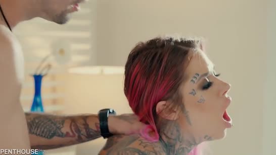 Chantal Danielle быстро завела своего мужа сексуальным нарядом 8