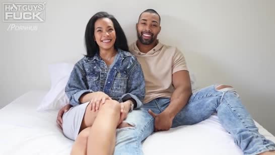 Красивая латинка снимает жесткую домашку со своим любовником 2