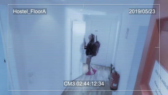Молодая туристка ищет секс приключений 2