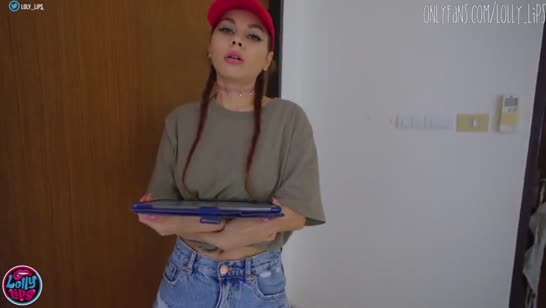 Lolly Lips согласилась померить белье для клиента 1